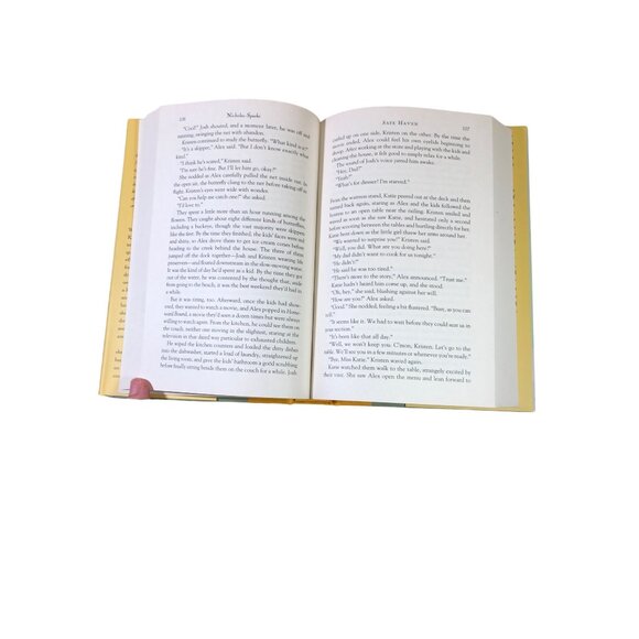 Nicholas Sparks Hardcover Book Set Of 3: The Guardian Safe Haven The Last Song - Picture 11 of 16